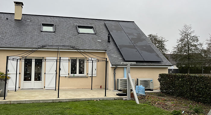 Sunicentre : entretien et nettoyage panneaux photovoltaïques à Noyers-sur-Cher, Romorantin-Lanthenay (41) & Amboise (37)